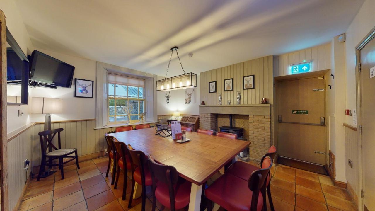 Готель The Devonshire Arms Eckington  Екстер'єр фото