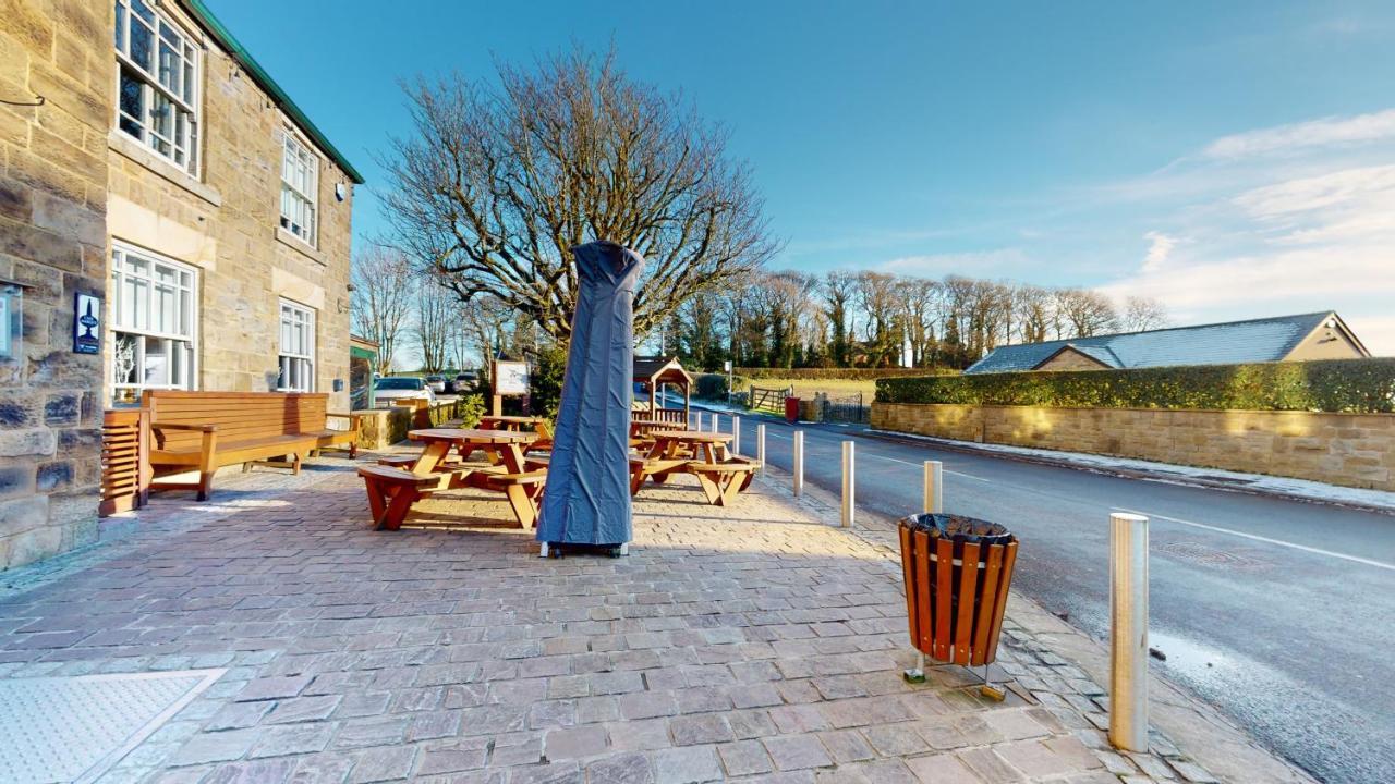 Готель The Devonshire Arms Eckington  Екстер'єр фото